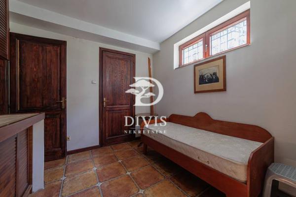 Slika 7 - Milice Milojković ,  Kuća na prodaju, 377m2, 1.250.000€